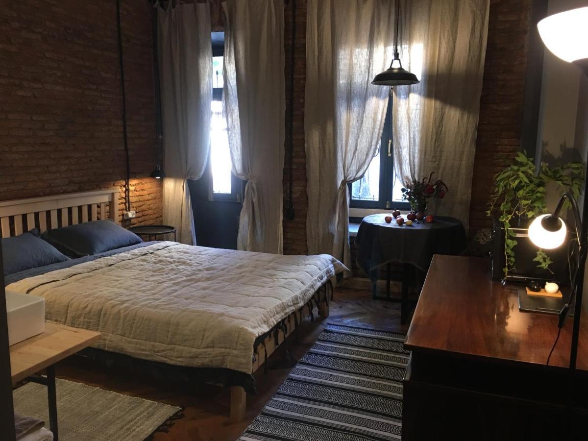 Cozy&Stylish Loft Lägenhet Tbilisi Exteriör bild
