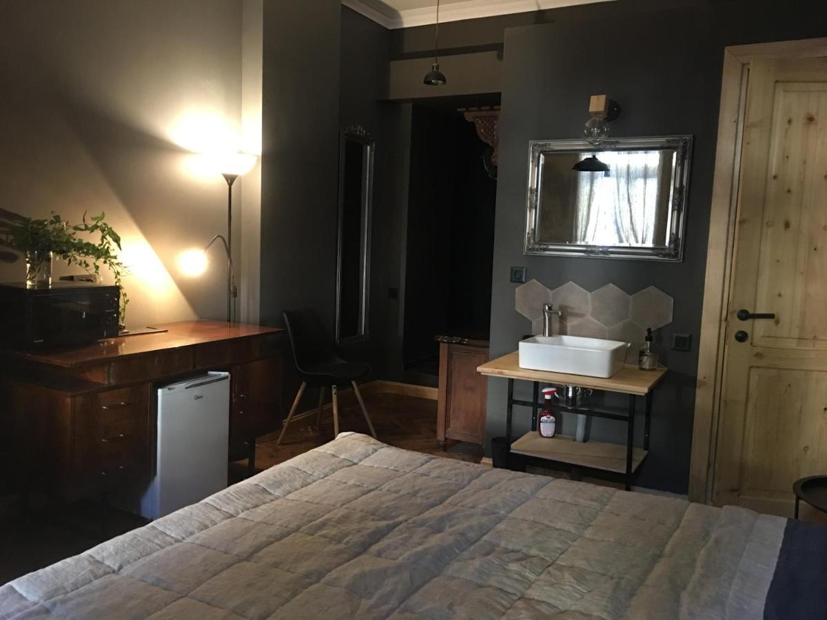 Cozy&Stylish Loft Lägenhet Tbilisi Exteriör bild